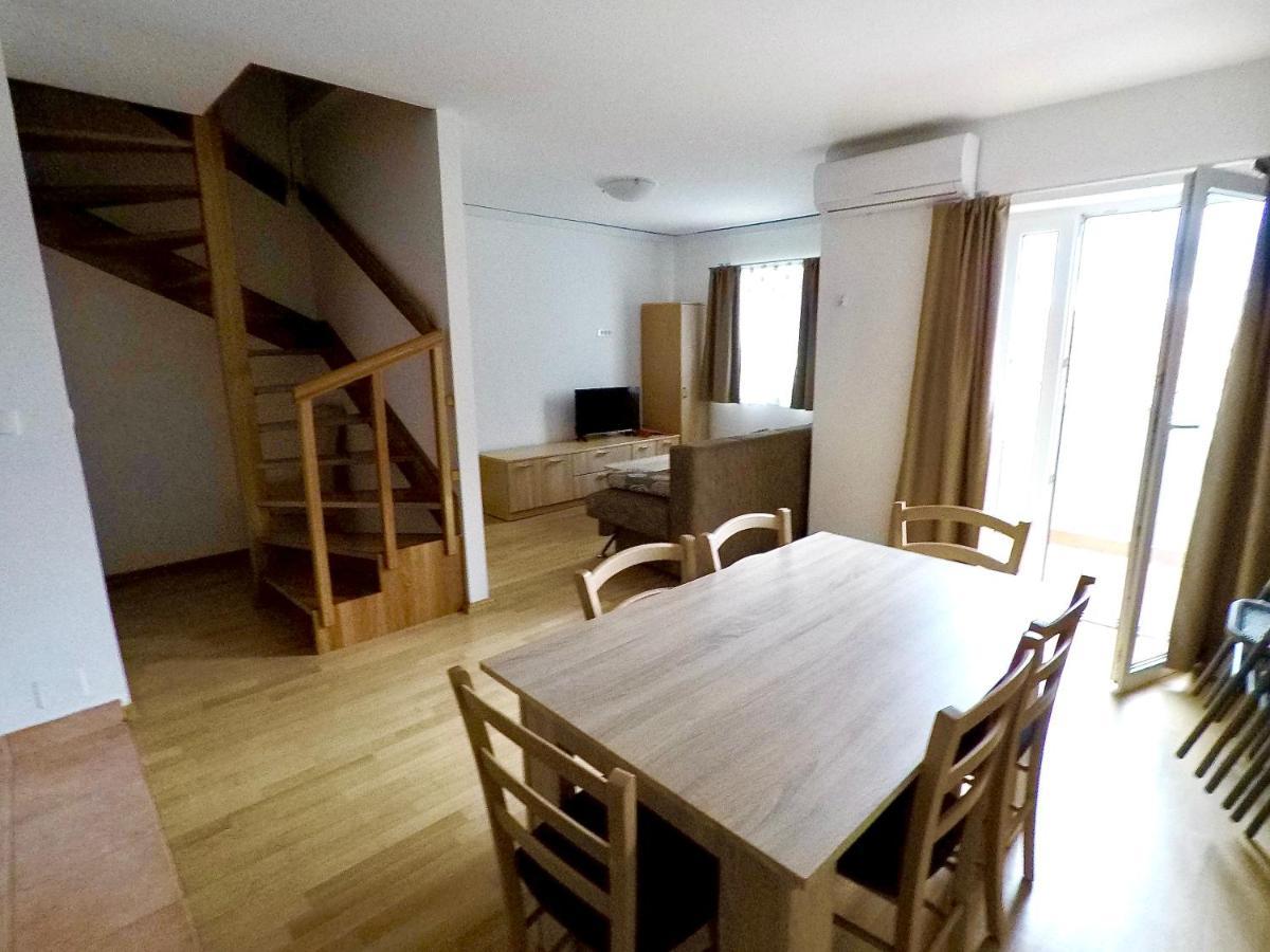 Apartmani Funda Бол Екстериор снимка