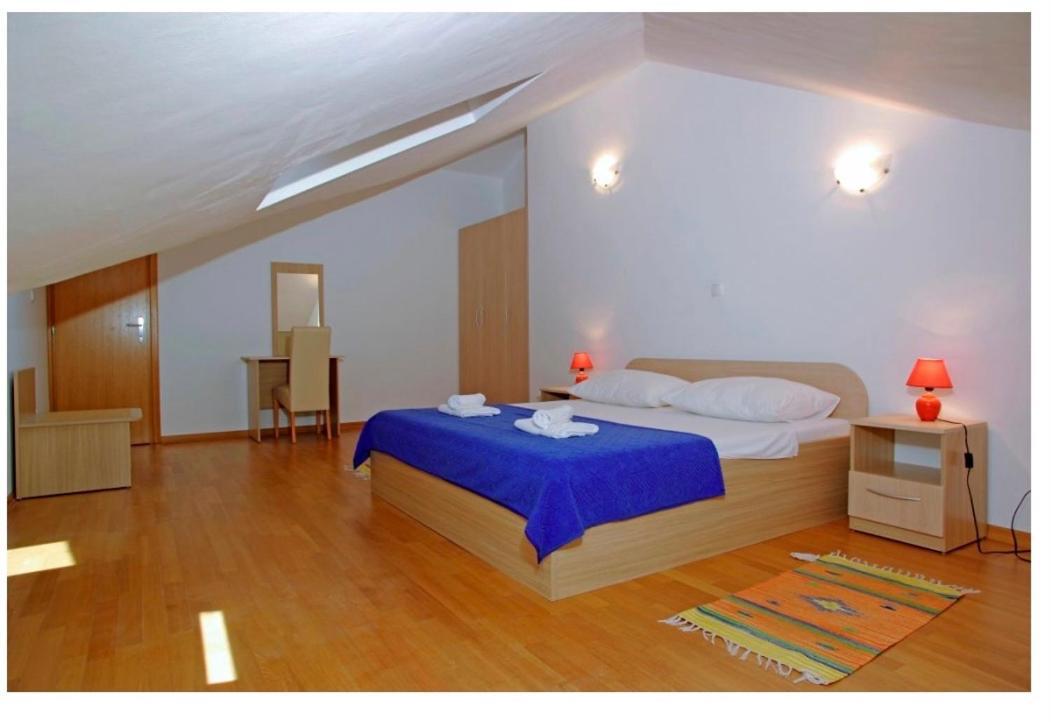 Apartmani Funda Бол Екстериор снимка