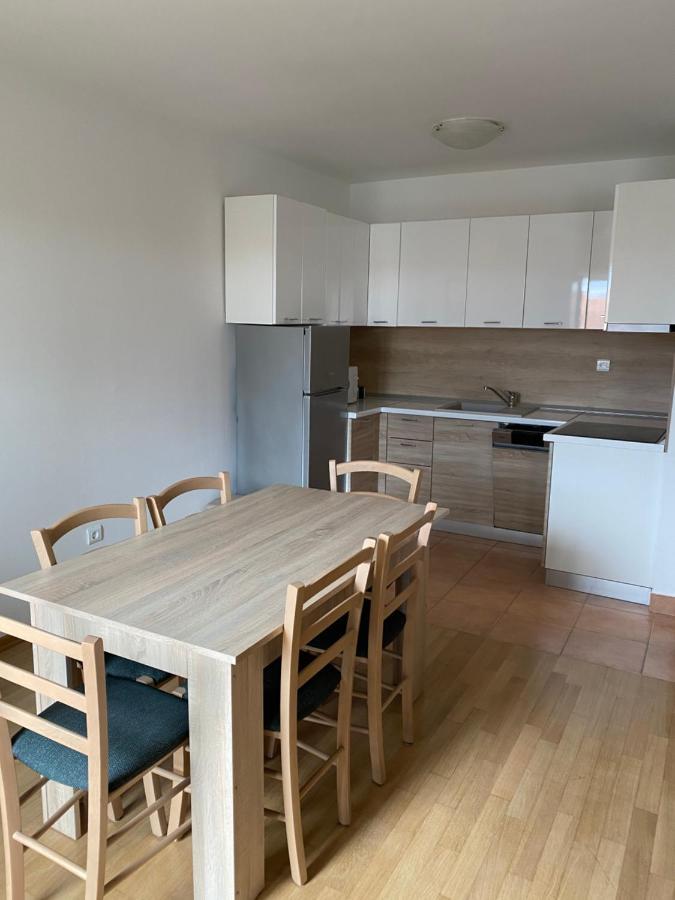 Apartmani Funda Бол Екстериор снимка