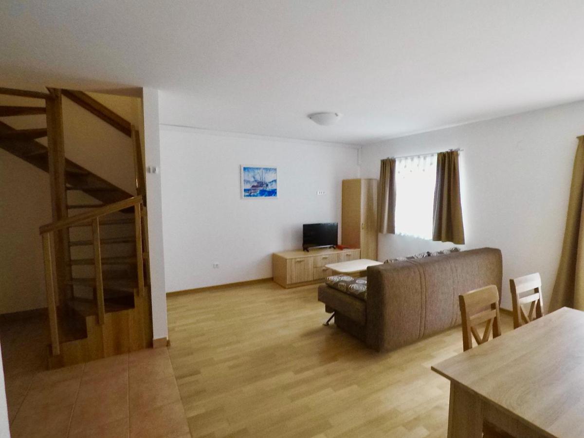 Apartmani Funda Бол Екстериор снимка