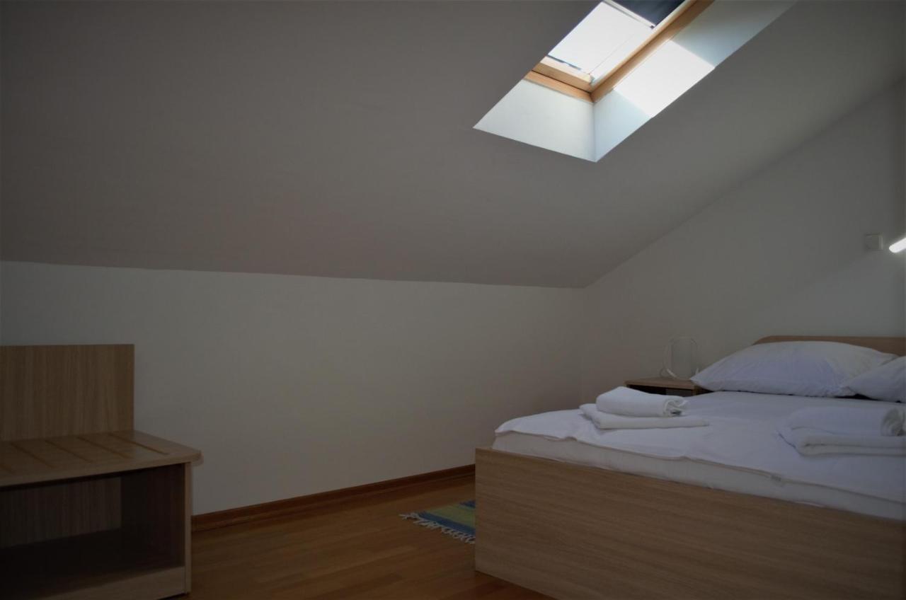 Apartmani Funda Бол Екстериор снимка