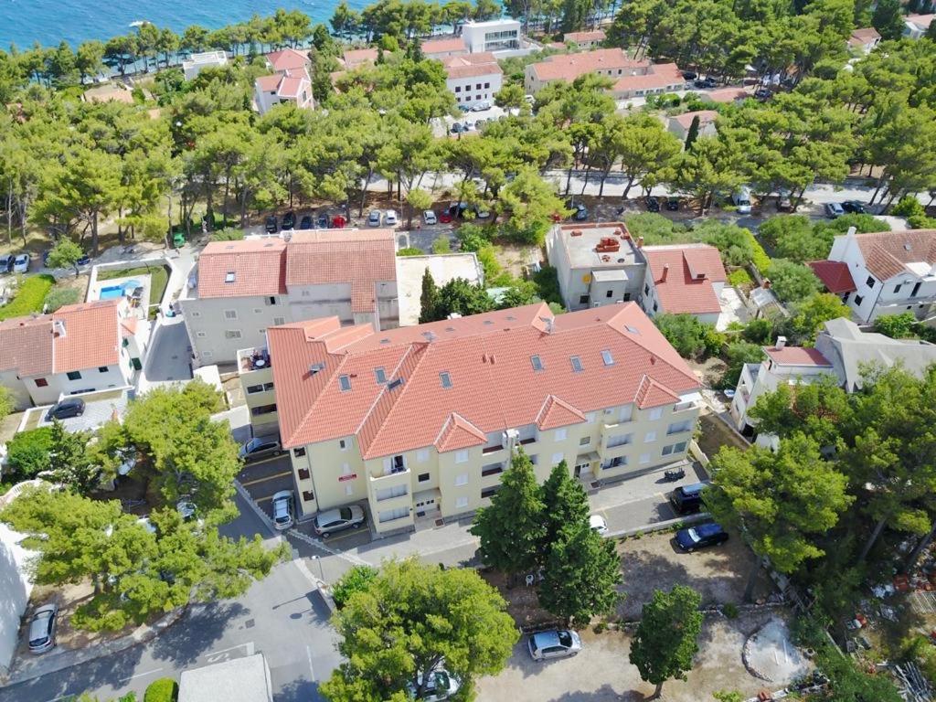 Apartmani Funda Бол Екстериор снимка