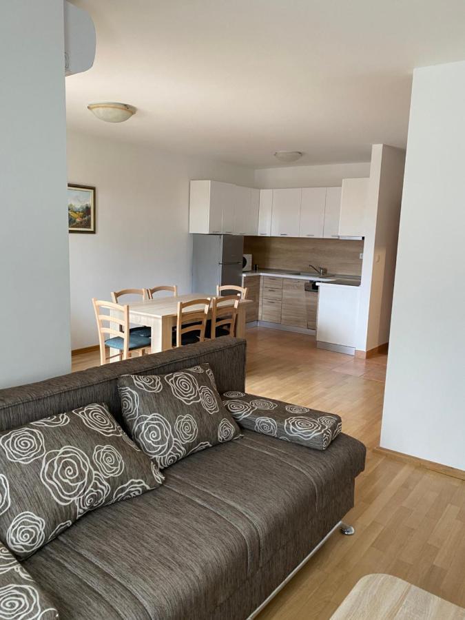 Apartmani Funda Бол Екстериор снимка